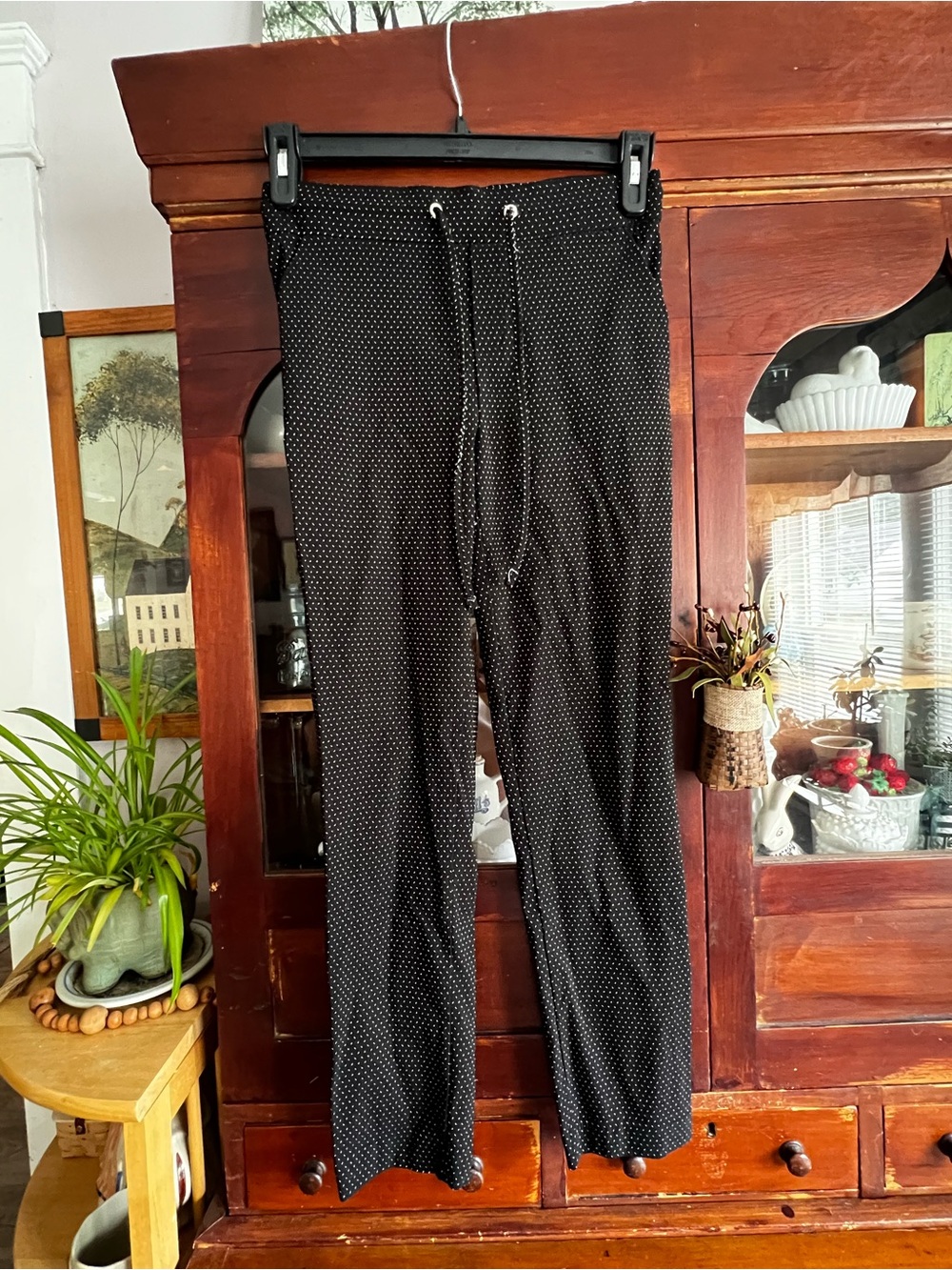 Jules & Leopold Black Microdot Drawstring Joggers